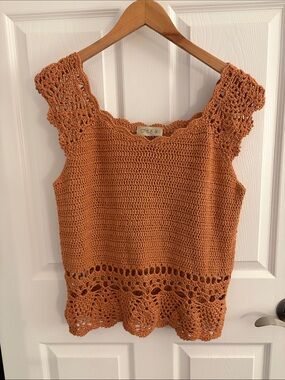 Style U Crochet Tank Top in Rust